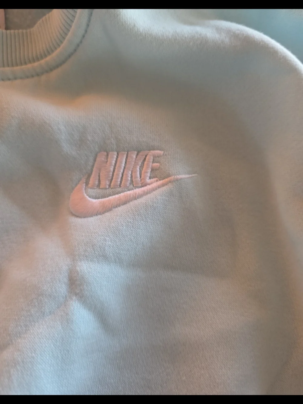 Nike Pastel Blue Crop Pullover Sweatshirt